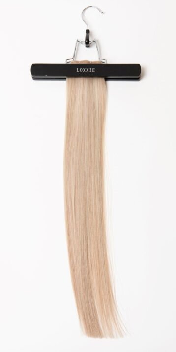 Loxxie 22" Genius Weft Vanilla Bean 55 Grams