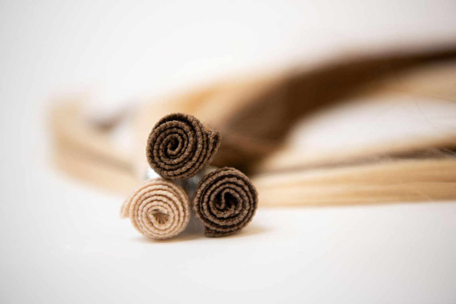 Loxxie 18" Hand Tied Lava Cake- 18 gram weft - Image 3